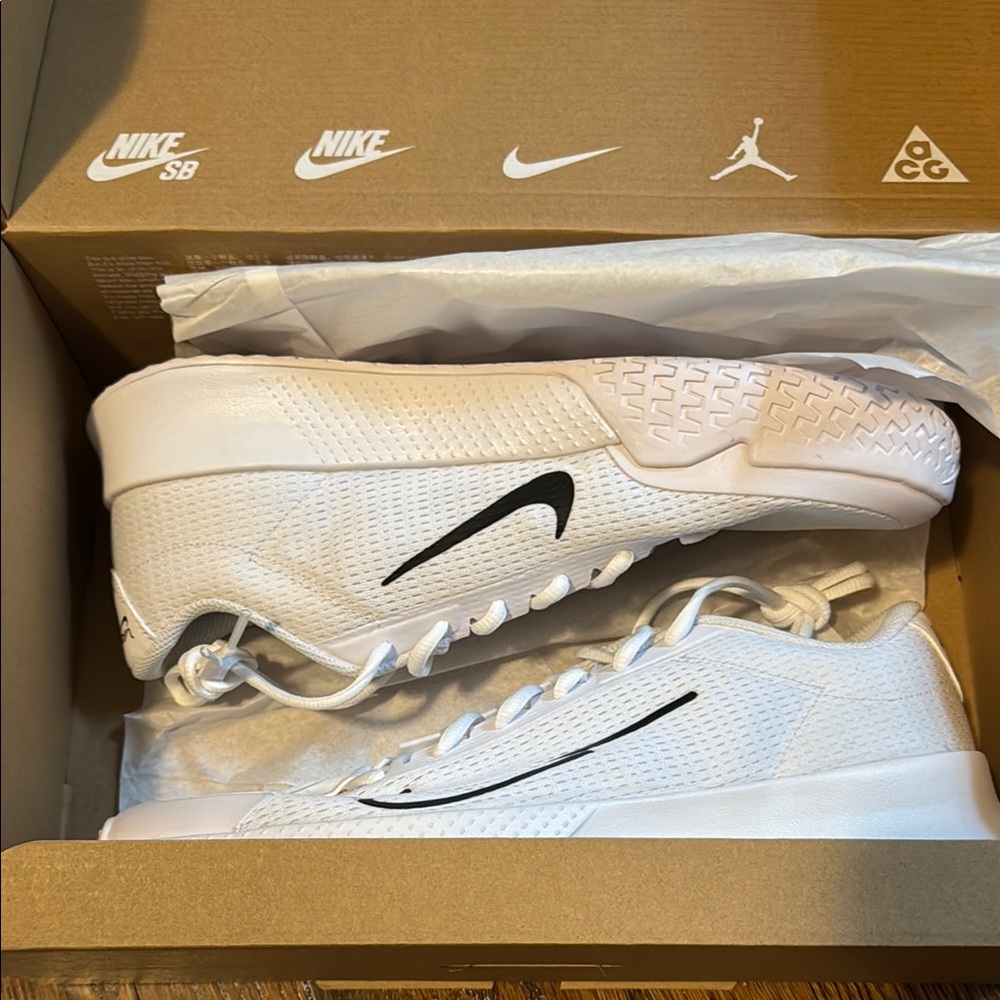 New Nike Vapor Lite 2 - Men’s 11